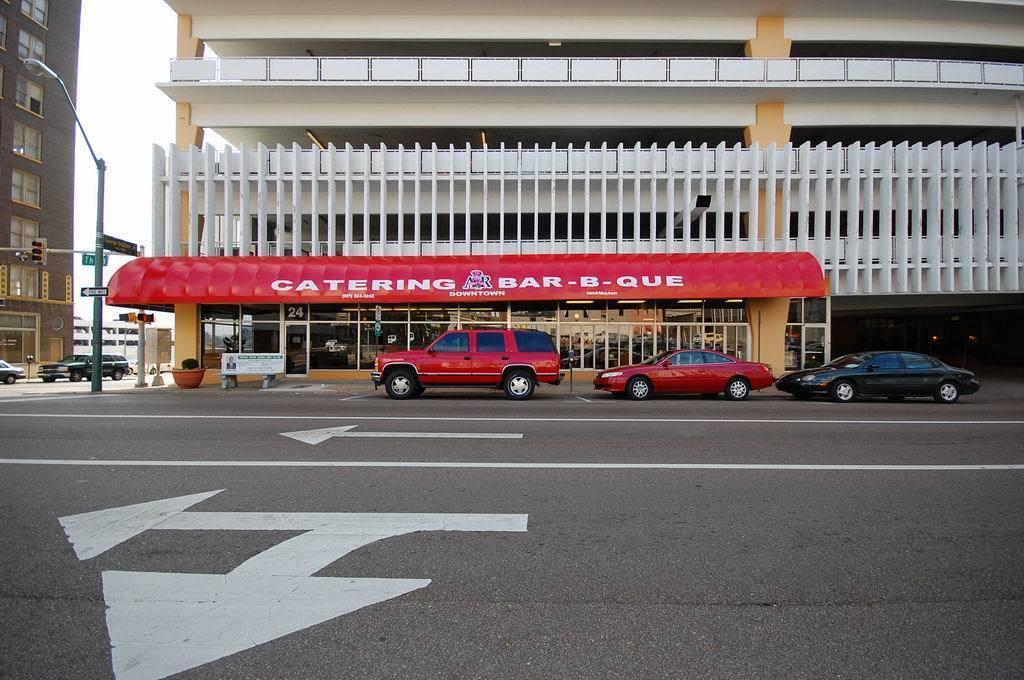 Econo Lodge Downtown Memphis Exterior photo